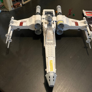 Top view of the X-Wing with wings in the closed position